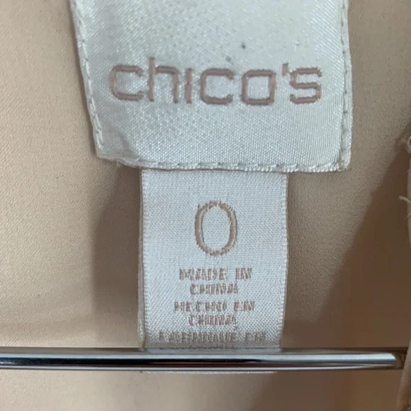 Chico’s tan long sleeve dress blouse - Size 0 - Picture 2 of 6